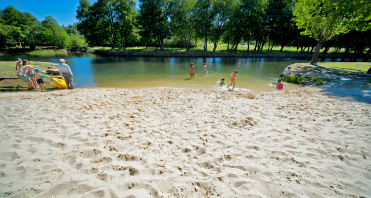 praia fluvial da devesa.png