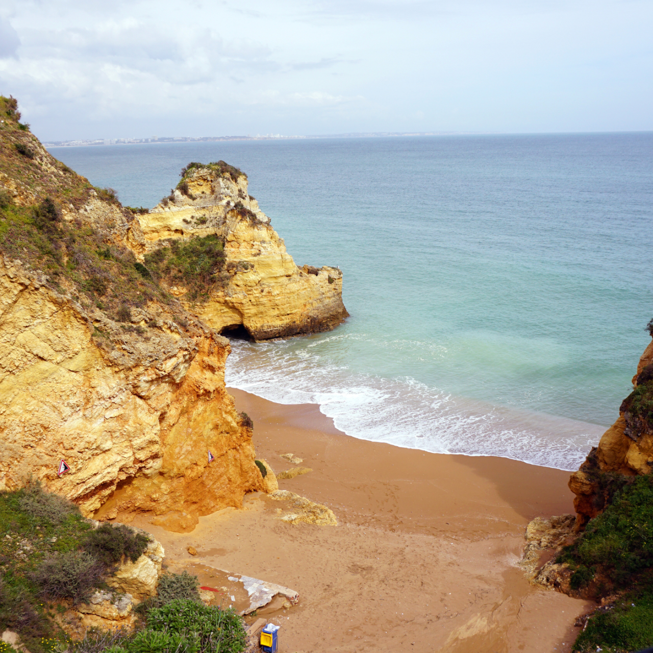 praia d ana.png